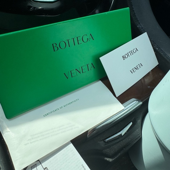 Bottega Veneta Black Sunglasses main image 6